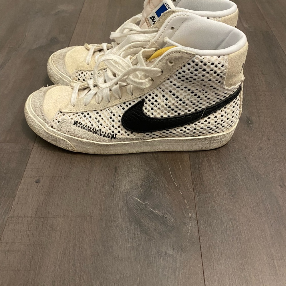 Nike blazer 77